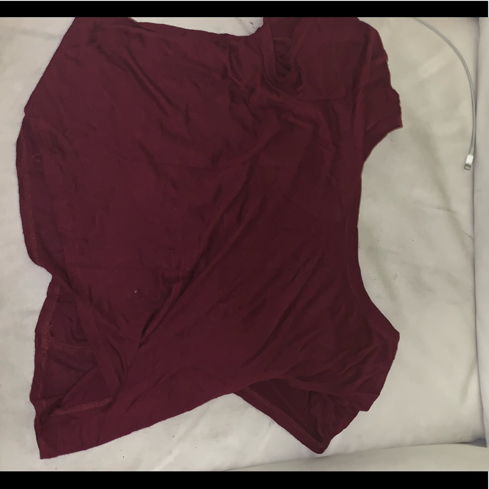 burgundy crop top